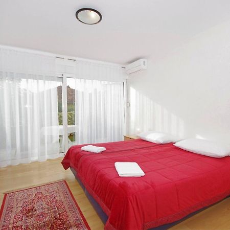 Apartments Javi - Free Private Parking Trogir Exteriör bild
