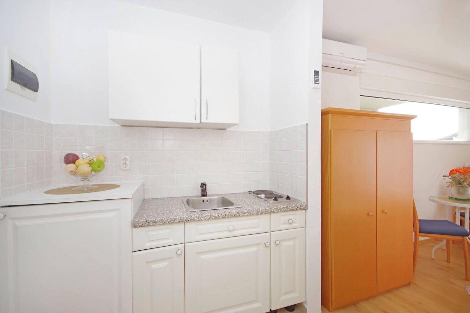 Apartments Javi - Free Private Parking Trogir Exteriör bild