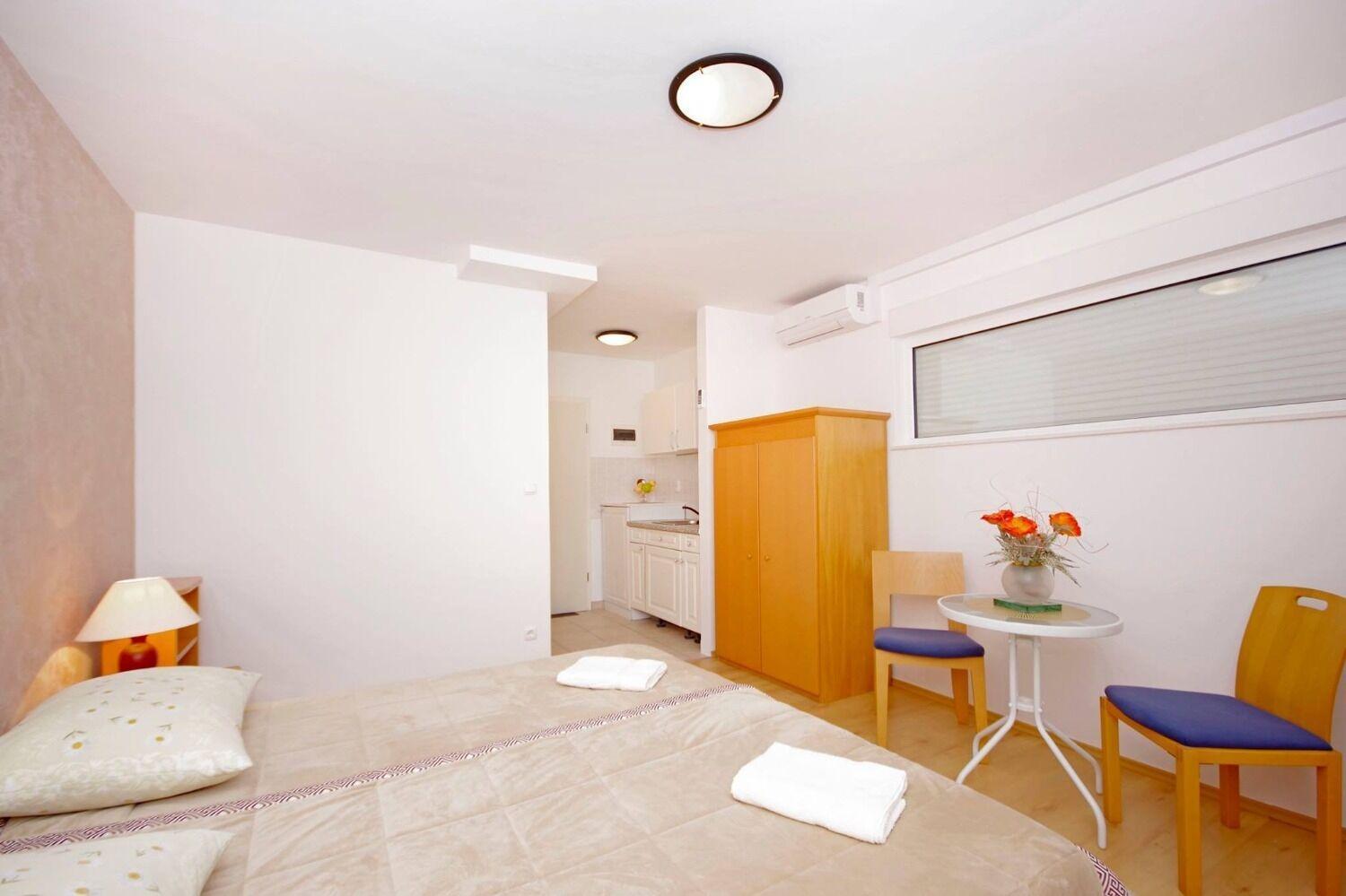 Apartments Javi - Free Private Parking Trogir Exteriör bild